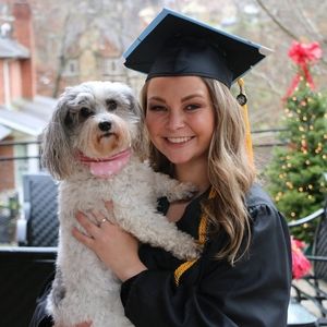 Meet your Posher, Olivia